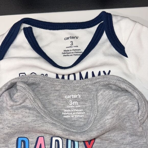 2 Carter’s Onesies - Picture 4 of 4